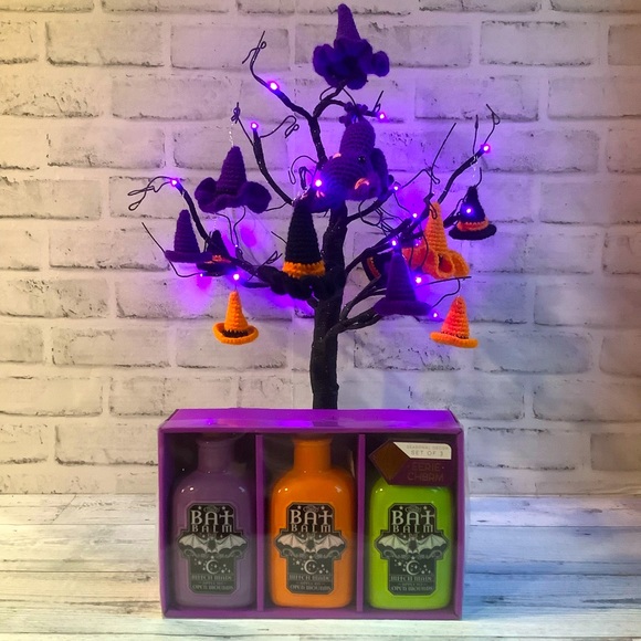 SKULL & BONES 3рк Poison Bottles Halloween Decor - Picture 1 of 8